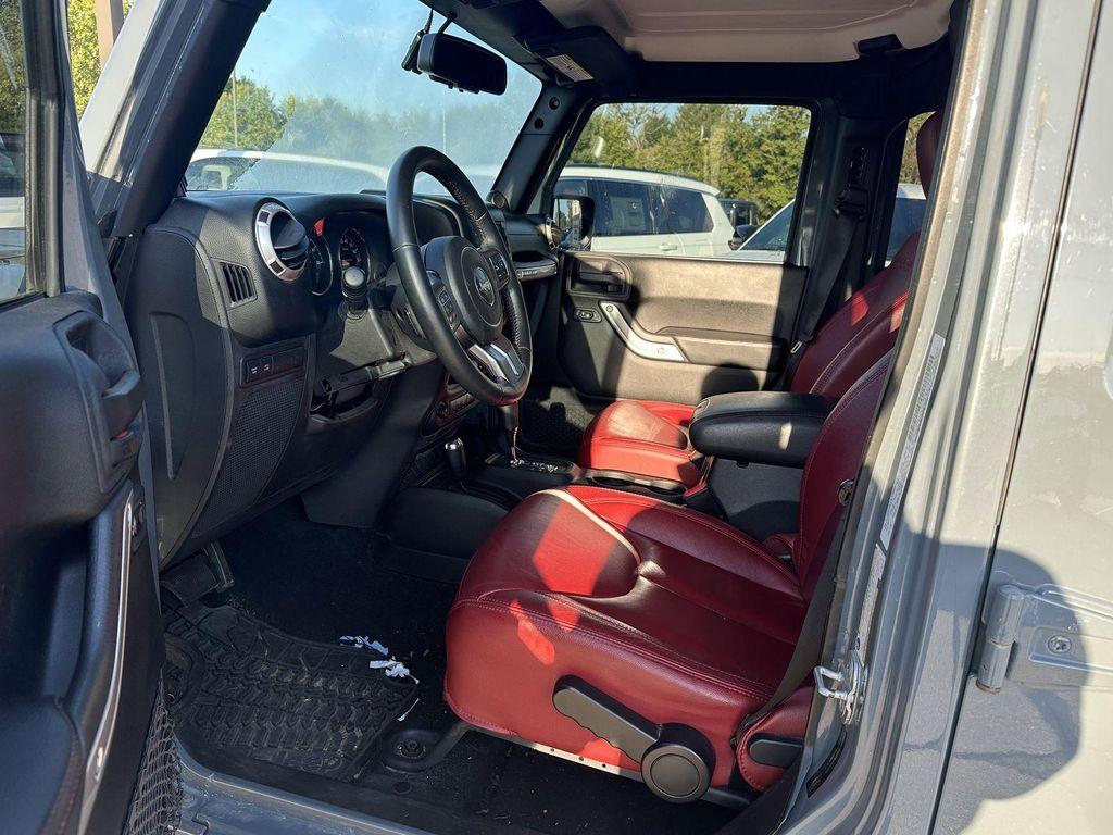 used 2013 Jeep Wrangler Unlimited car, priced at $21,069