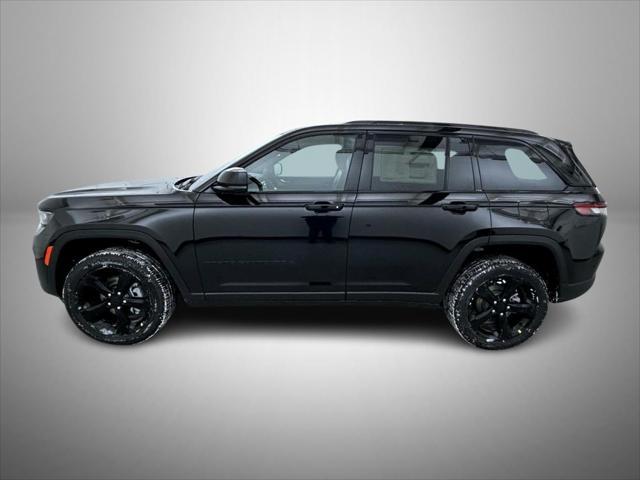 new 2025 Jeep Grand Cherokee car, priced at $42,769
