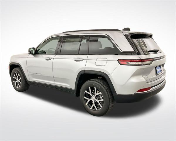 new 2025 Jeep Grand Cherokee car, priced at $43,340