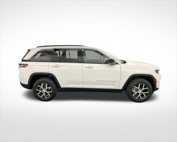 new 2025 Jeep Grand Cherokee car, priced at $42,804