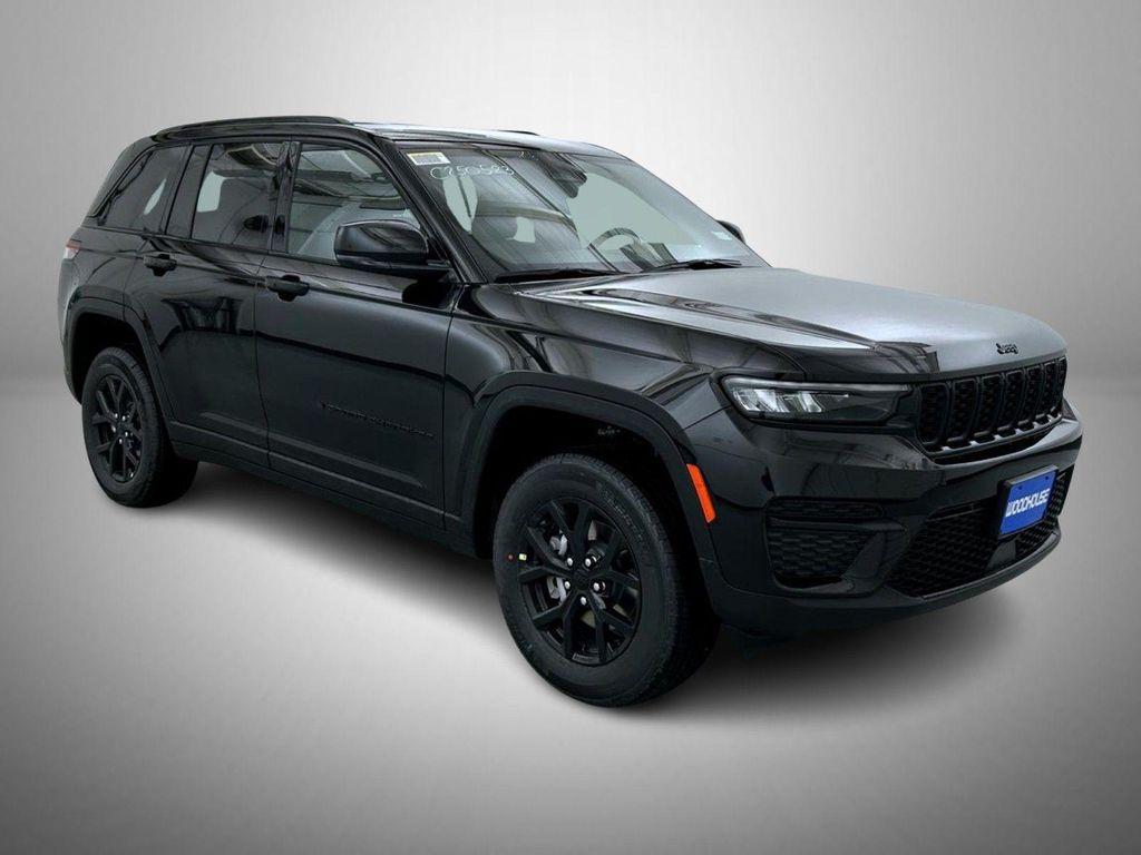 new 2025 Jeep Grand Cherokee car, priced at $38,653