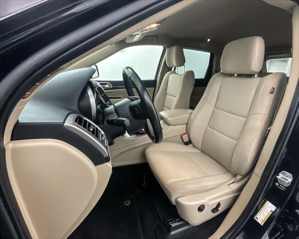 used 2022 Jeep Grand Cherokee car, priced at $24,871