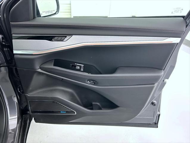 new 2025 Jeep Wagoneer S car, priced at $51,709