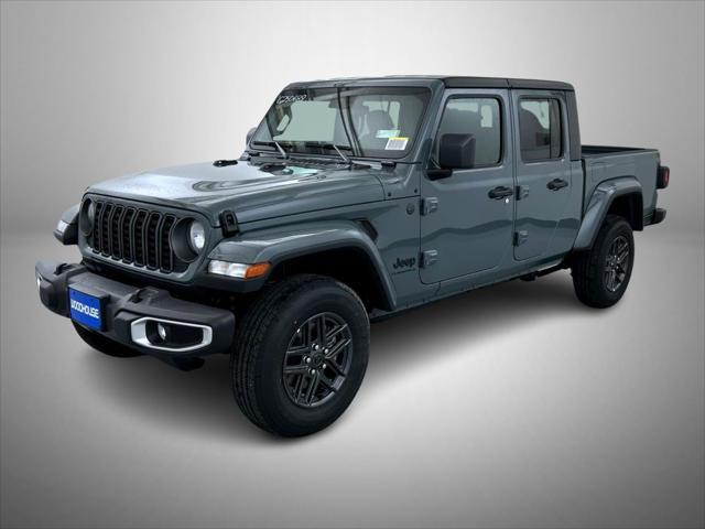 new 2025 Jeep Gladiator car, priced at $45,772