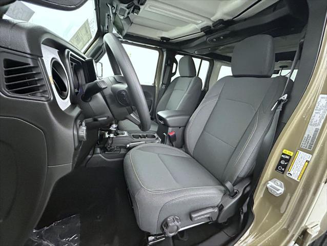 new 2025 Jeep Wrangler car, priced at $41,944
