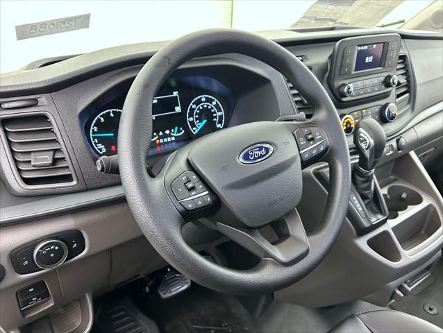 new 2025 Ford Transit-250 car