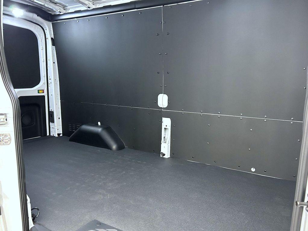 new 2025 Ford Transit-250 car