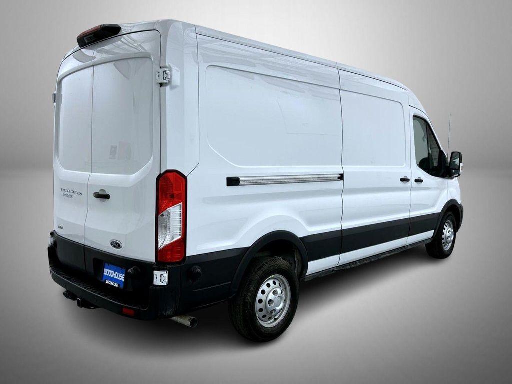 new 2025 Ford Transit-250 car