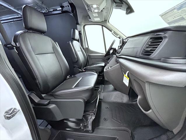 new 2025 Ford Transit-250 car