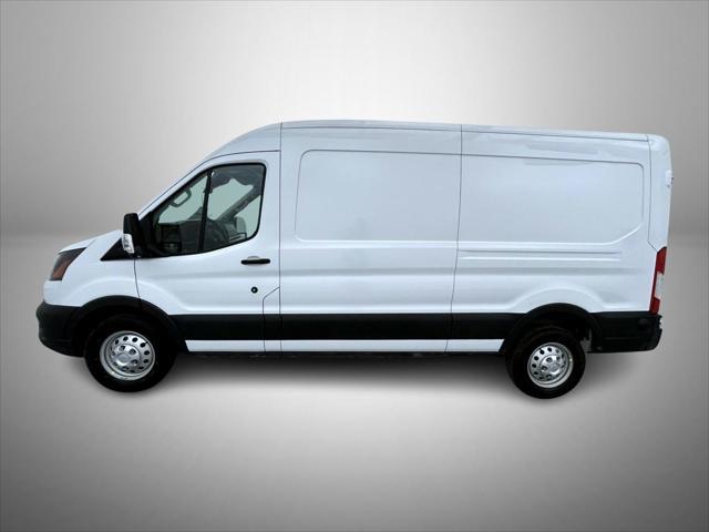 new 2025 Ford Transit-250 car