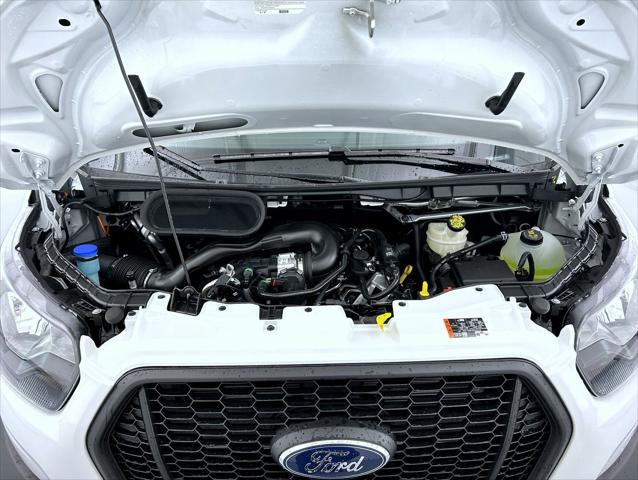 new 2025 Ford Transit-250 car