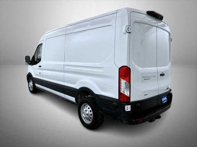 new 2025 Ford Transit-250 car