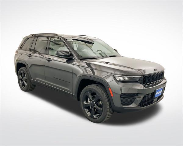 new 2025 Jeep Grand Cherokee car, priced at $43,661