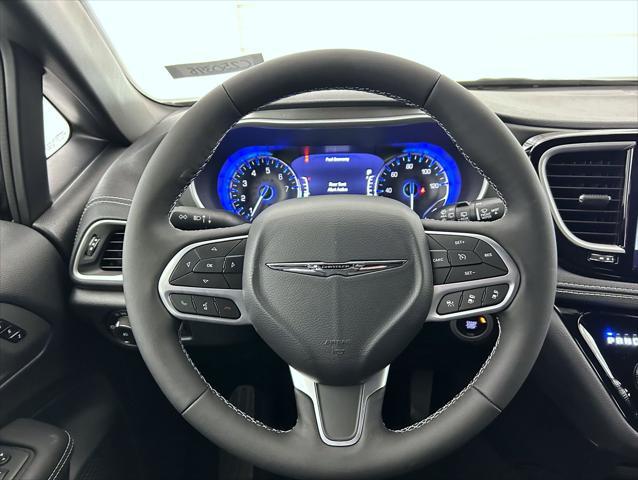 new 2025 Chrysler Pacifica car, priced at $44,142
