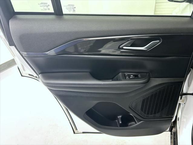 used 2023 Jeep Grand Cherokee car, priced at $32,926