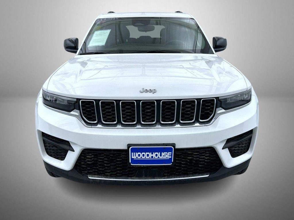 used 2023 Jeep Grand Cherokee car, priced at $30,386