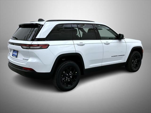 new 2025 Jeep Grand Cherokee car, priced at $43,885