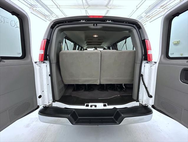 used 2020 Chevrolet Express 3500 car