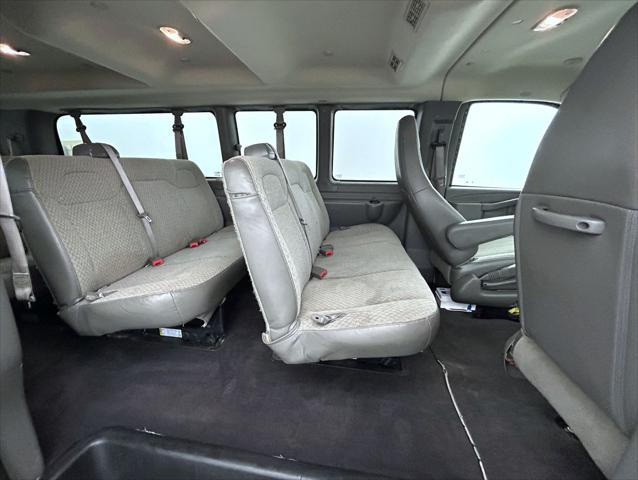 used 2020 Chevrolet Express 3500 car