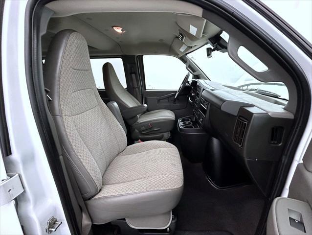 used 2020 Chevrolet Express 3500 car