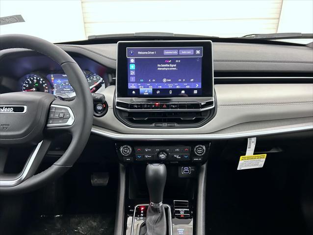 new 2025 Jeep Compass car, priced at $31,301