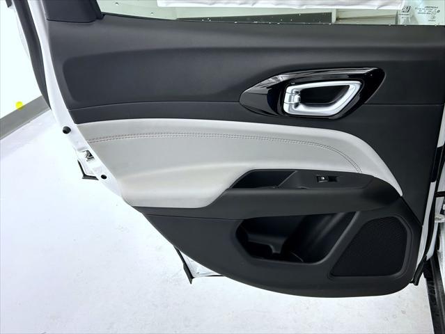 new 2025 Jeep Compass car, priced at $31,301
