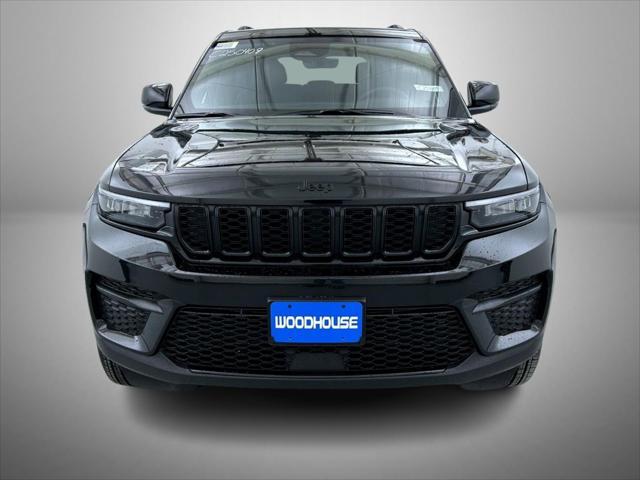 new 2025 Jeep Grand Cherokee car, priced at $44,403