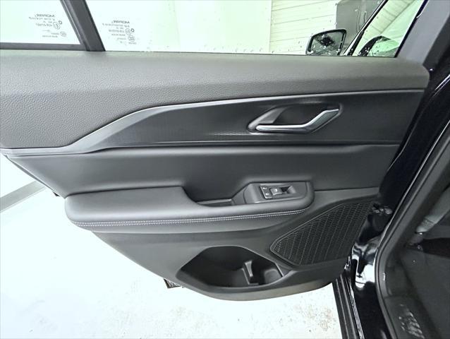 new 2025 Jeep Grand Cherokee car, priced at $44,403