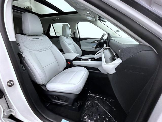 new 2025 Ford Explorer car