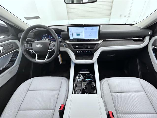 new 2025 Ford Explorer car