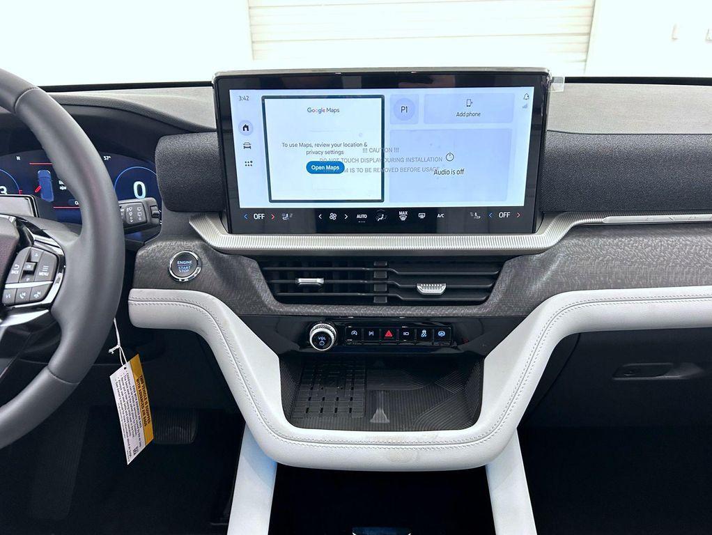 new 2025 Ford Explorer car