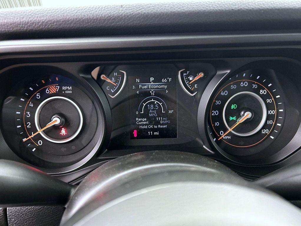 new 2025 Jeep Wrangler car, priced at $33,865