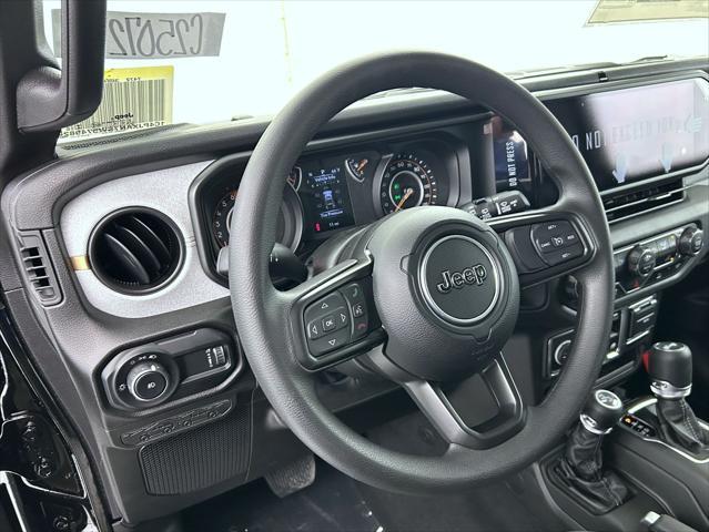 new 2025 Jeep Wrangler car, priced at $37,852