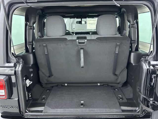 new 2025 Jeep Wrangler car, priced at $37,852