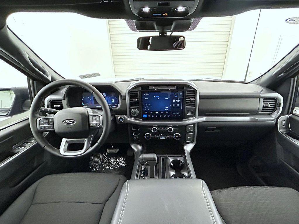 new 2025 Ford F-150 car