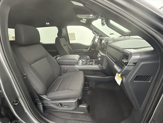 new 2025 Ford F-150 car