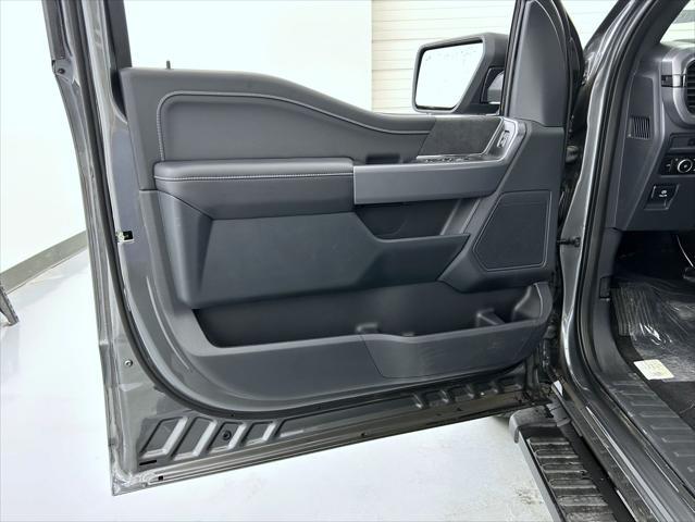 new 2025 Ford F-150 car