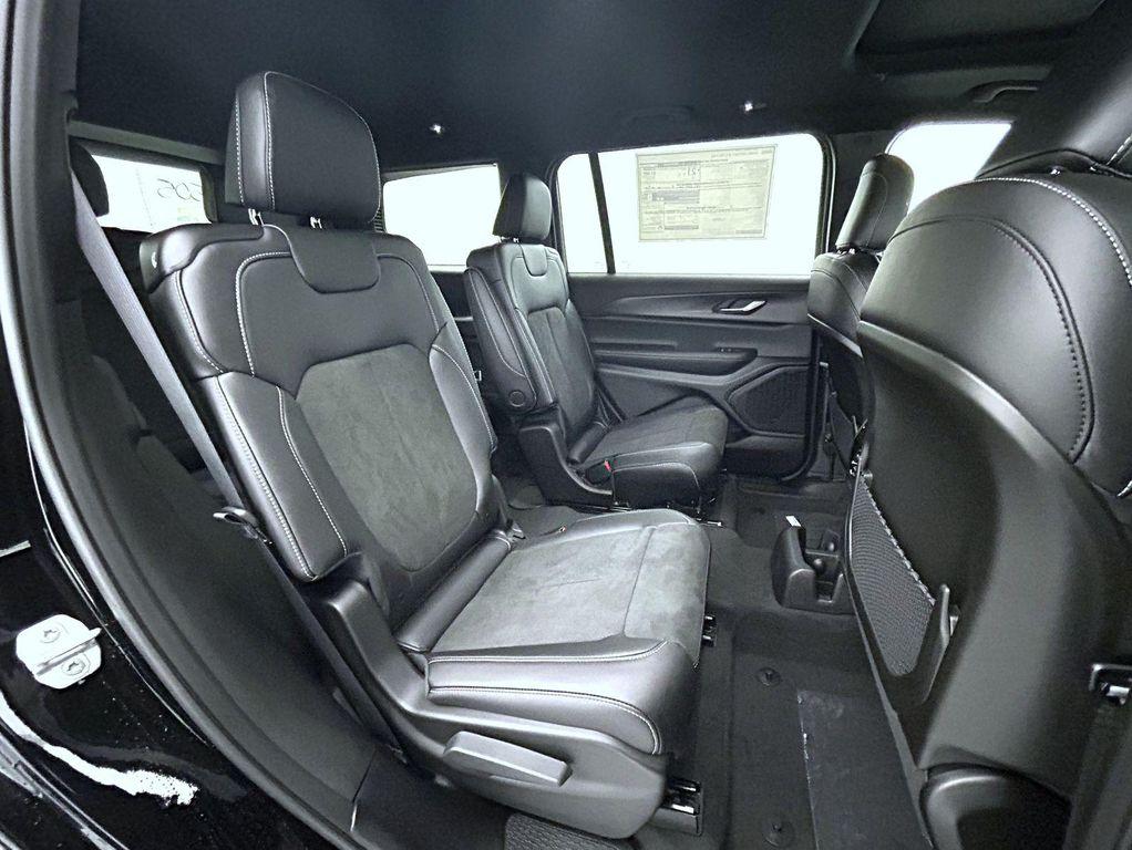 new 2025 Jeep Grand Cherokee L car, priced at $44,671