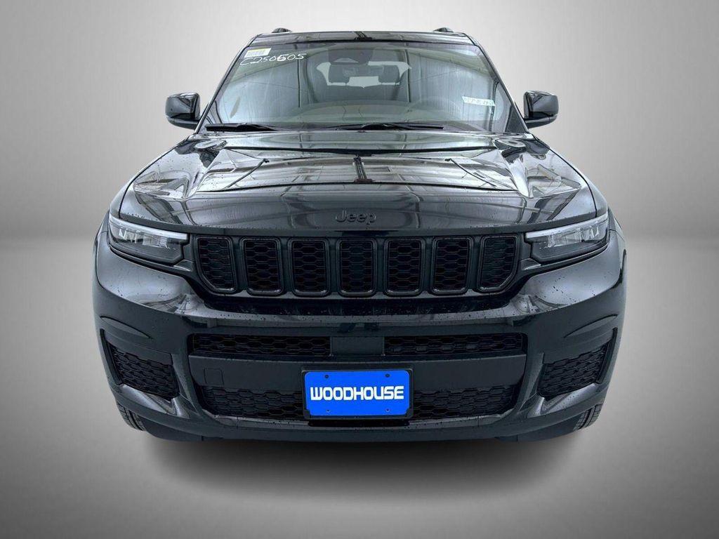 new 2025 Jeep Grand Cherokee L car, priced at $44,671