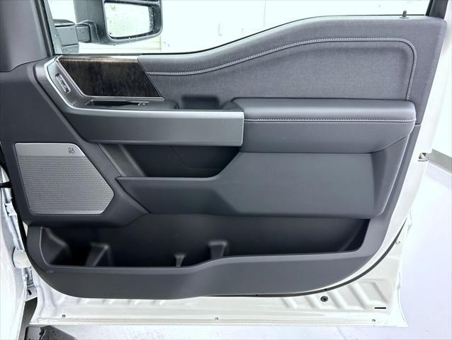 new 2025 Ford F-350 car