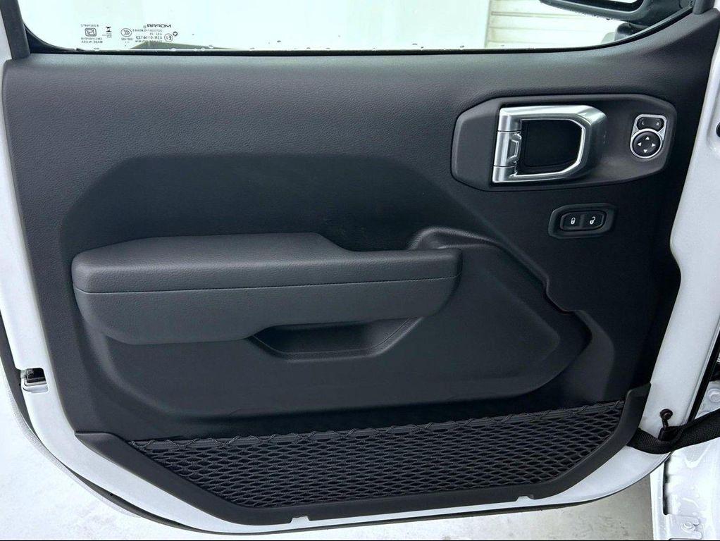 new 2026 Jeep Wrangler car, priced at $44,560