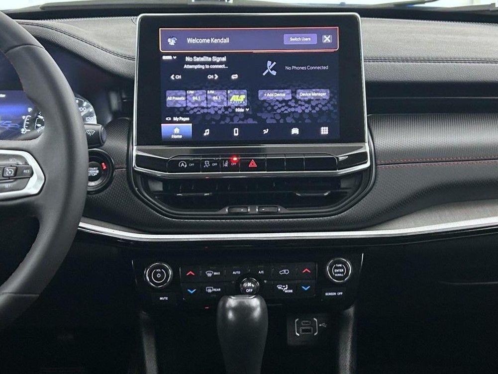 used 2022 Jeep Compass car, priced at $25,560