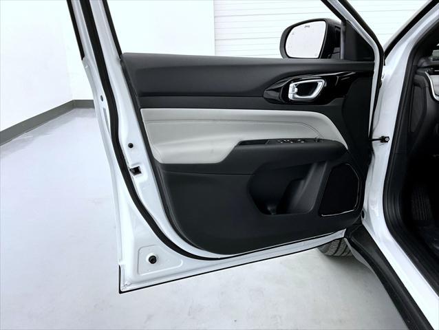 new 2025 Jeep Compass car, priced at $30,893