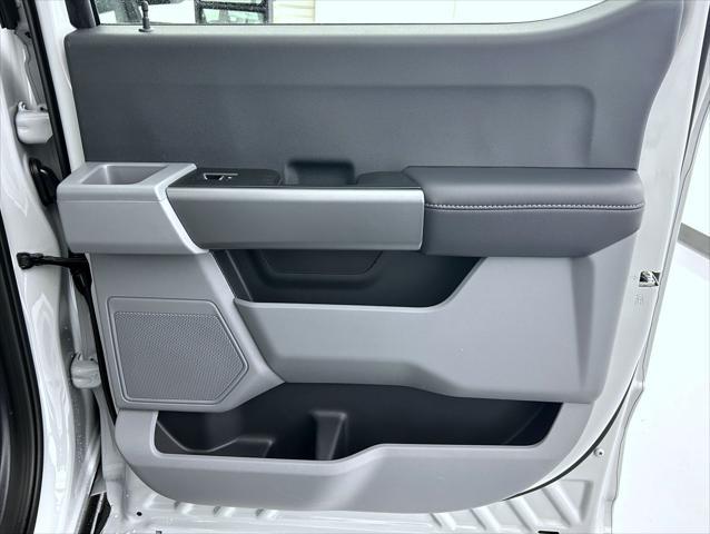 new 2025 Ford F-250 car