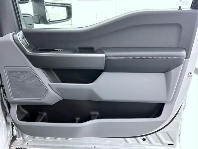 new 2025 Ford F-250 car