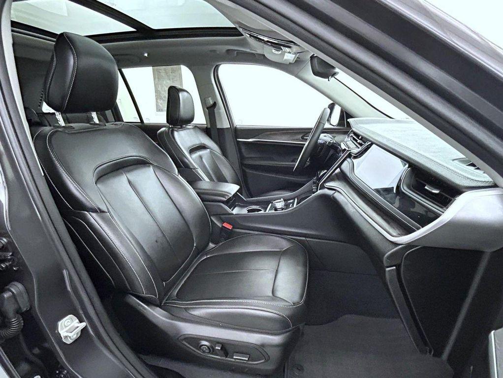 used 2023 Jeep Grand Cherokee 4xe car, priced at $31,214