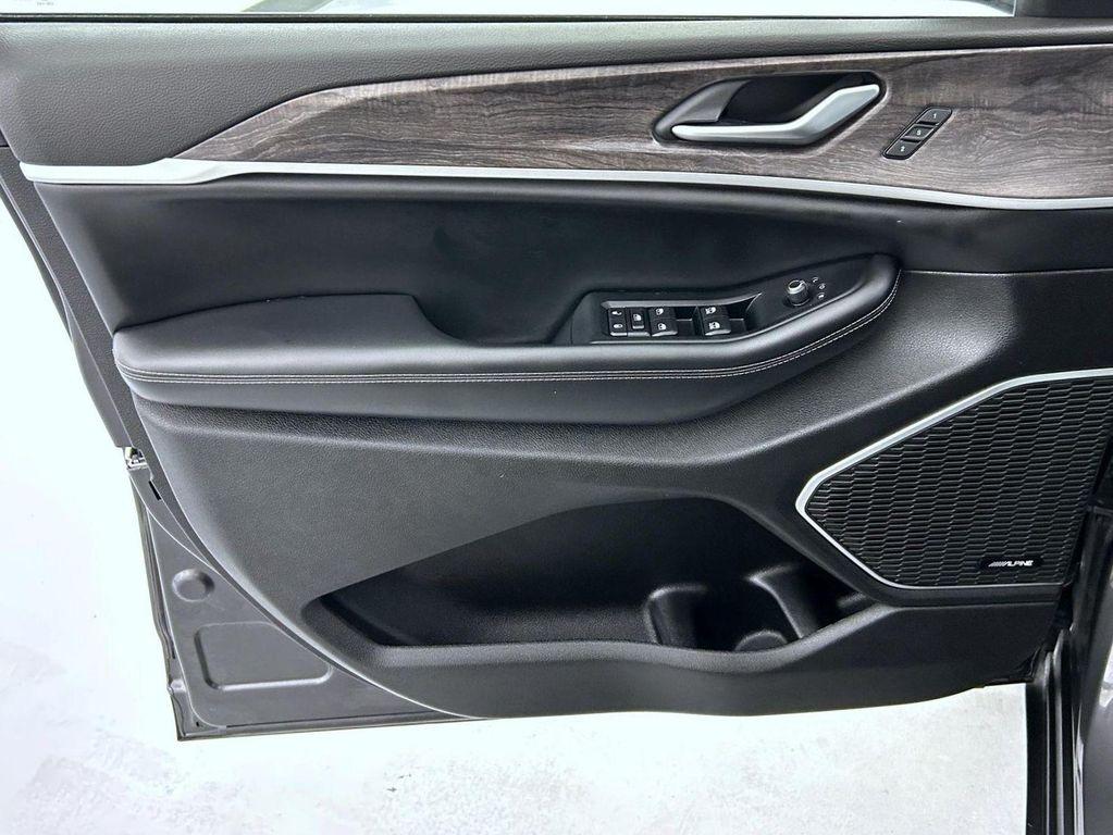 used 2023 Jeep Grand Cherokee 4xe car, priced at $31,214