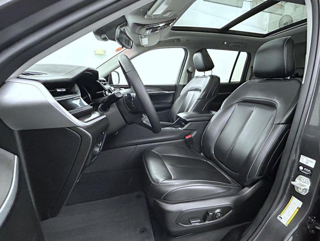 used 2023 Jeep Grand Cherokee 4xe car, priced at $31,214