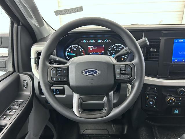new 2025 Ford F-350 car