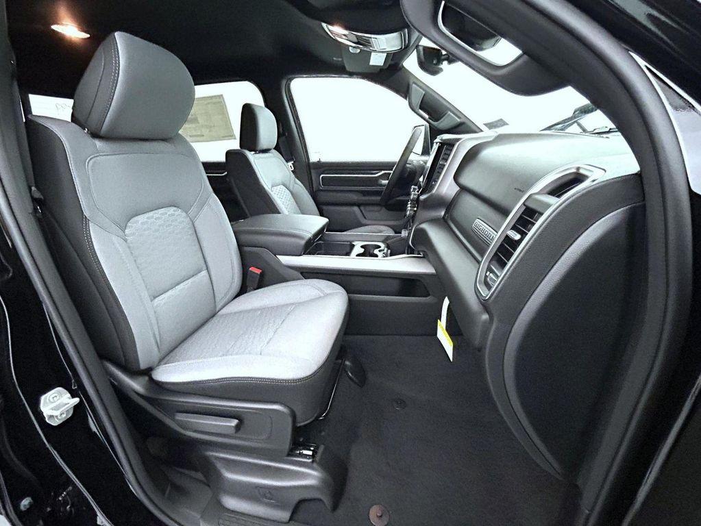 new 2025 Ram 1500 car, priced at $43,185